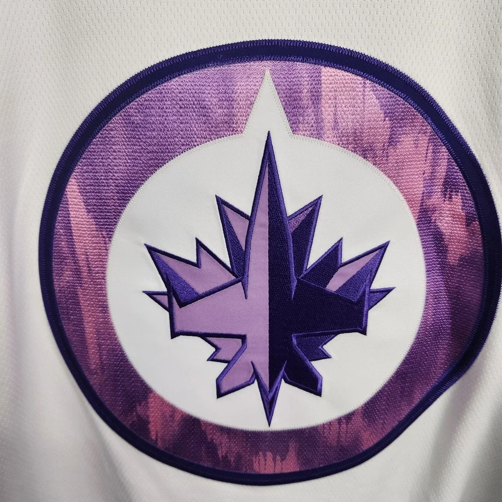 Winnipeg Jets Hockey Fight Cancer 2024 Jersey Mens XL NHL MSRP‎ $129.99